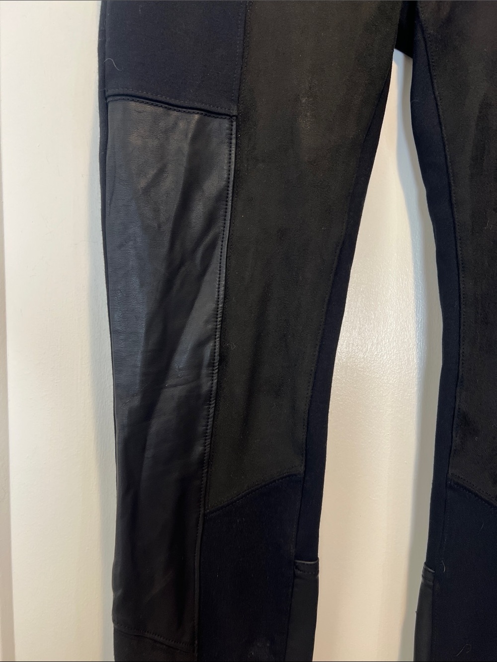 Anthropologie Women’s Black Mixed-Material Panel pants with zippers size 28. - Picture 3 of 8